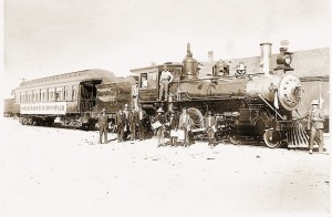 The train and crew carrying the Bisbee Review’s 1904 special election edition.