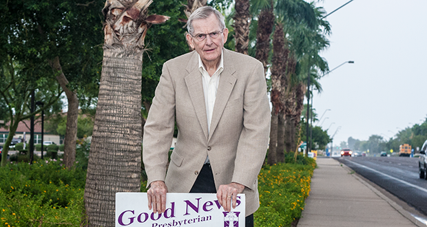 Gilbert Pastor Clyde Reed (Photo by Evan Wyloge/Arizona Capitol Times)