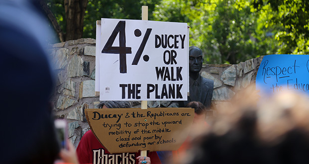 Teachers rallied at the Arizona Capitol on May 2, 2017, after Rep. John Allen said teachers got second jobs to increase their lifestyle and buy boats. Teachers chanted that they wanted a 4 percent raise from the state. (Photo by Rachel Leingang, Arizona Capitol Times)