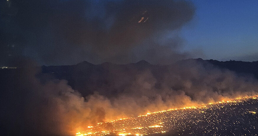 1,145 People Remain Evacuated As Crews Dig Containment Line Around ...