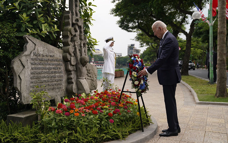 Biden, John McCain, Vietnam