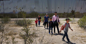 migrants, desert, Border Patrol, extreme heat