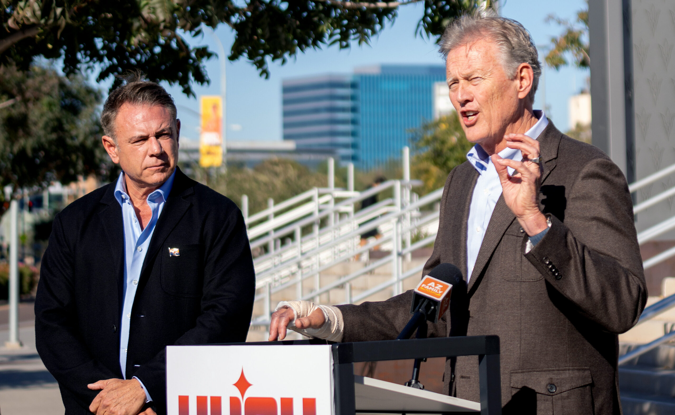 Arizona Independent Party chairman pushes favored candidate, asks rival to drop out