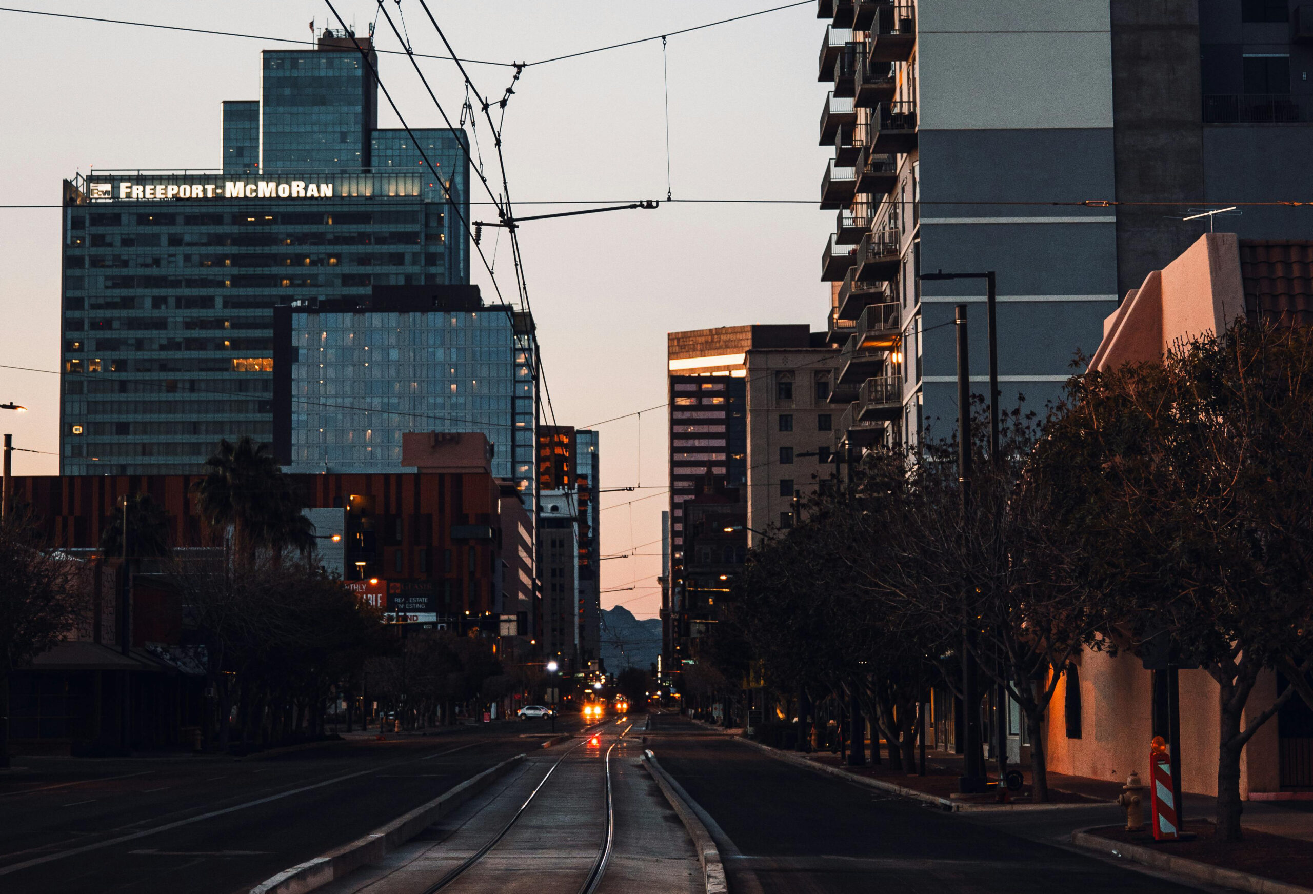 Arizona leaders struggle to find compromise on rising energy costs