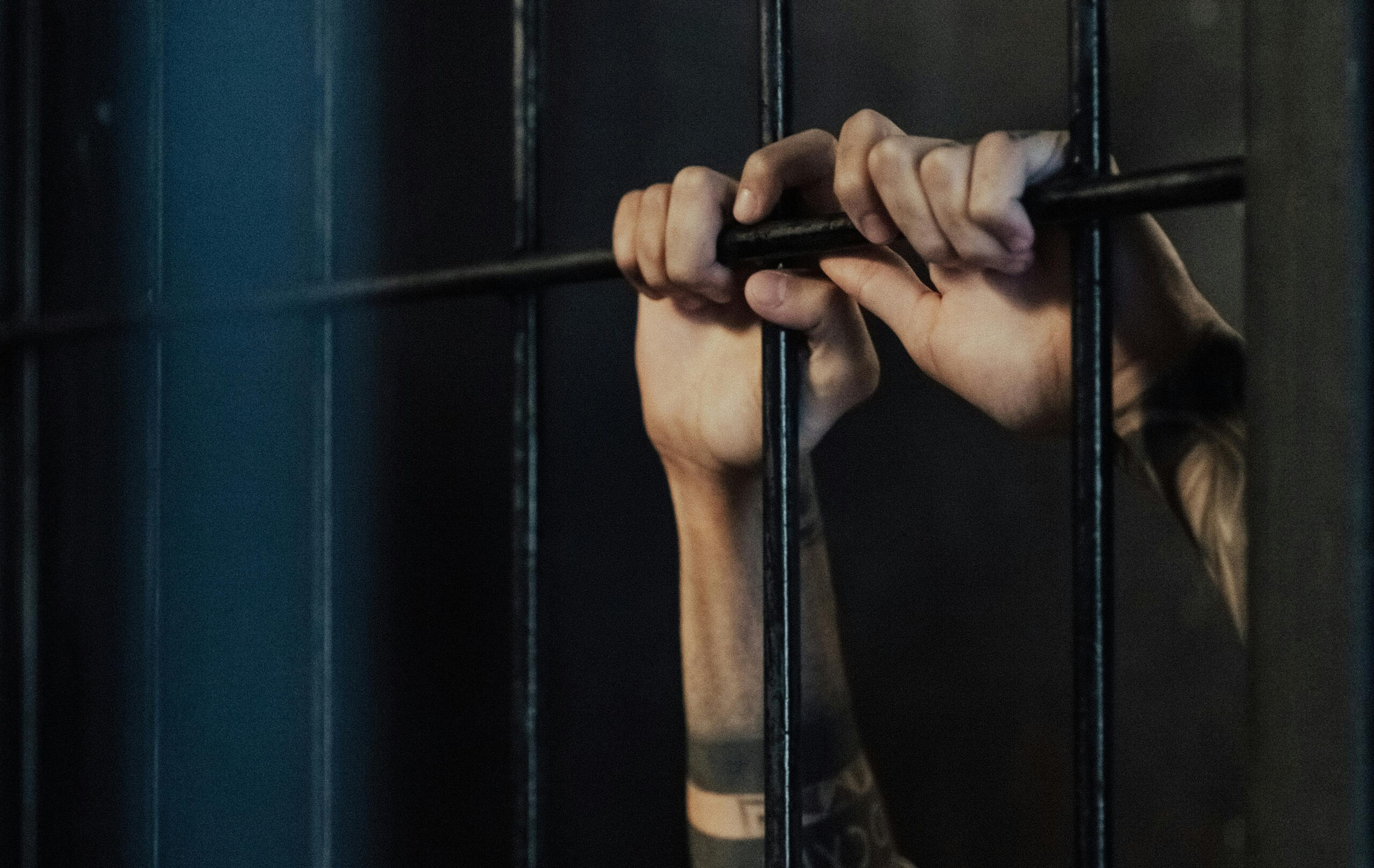 Dueling proposals aim to resolve prison health care issues