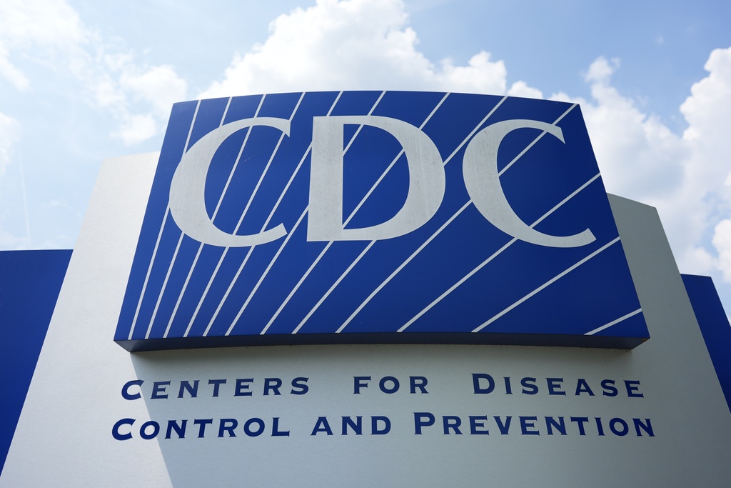 Drug overdose deaths decline for third straight year
