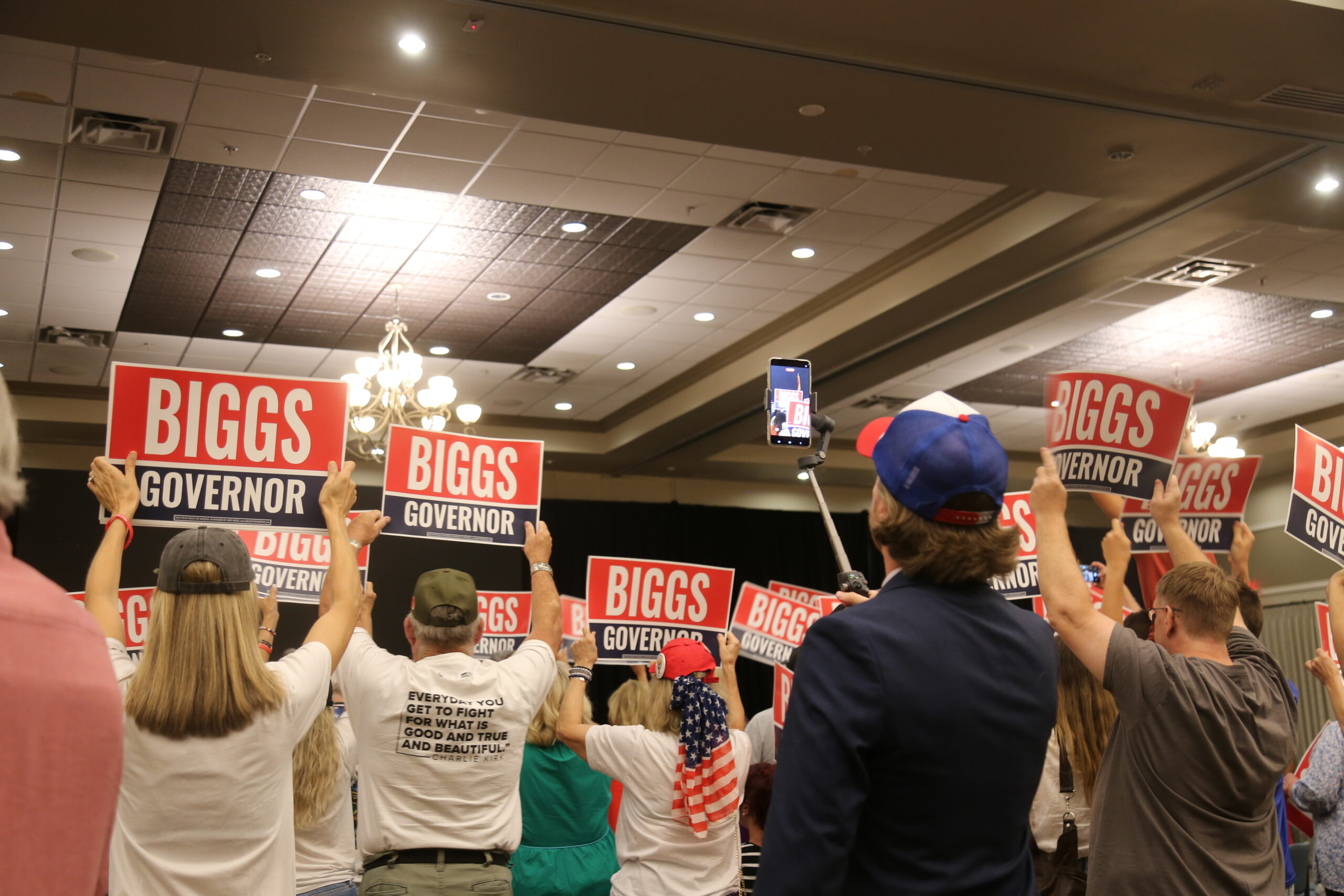 Biggs, Petersen lead GOP governor, AG primaries